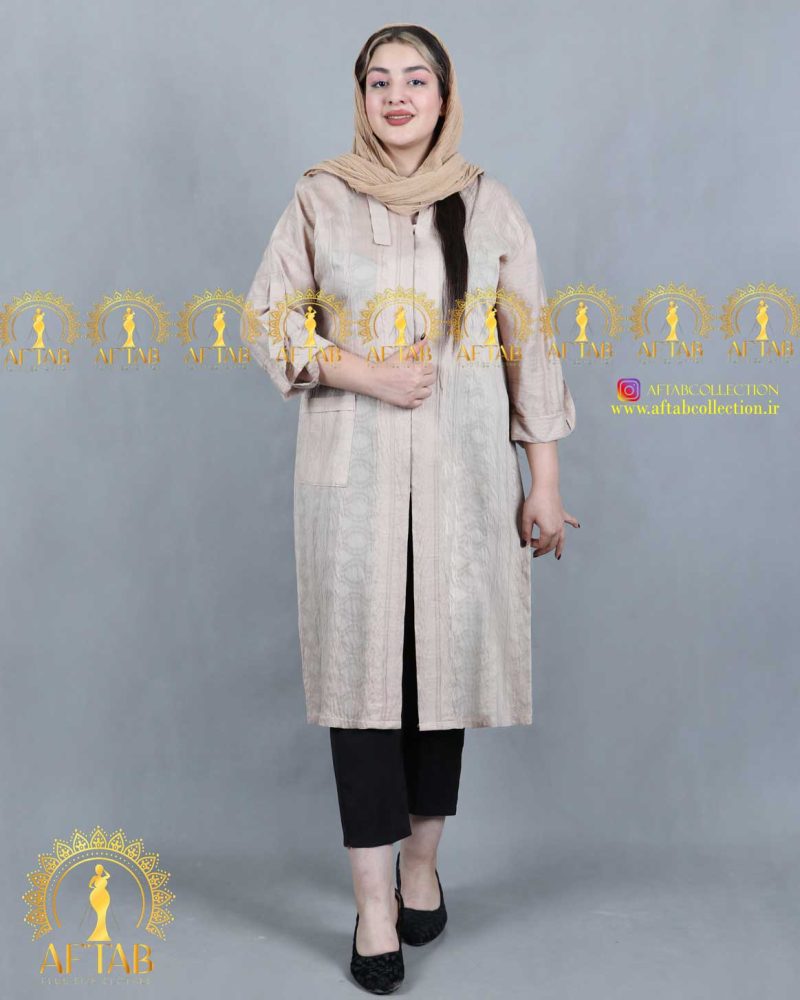 مانتو کتیبه سگک دار سایزبزرگ رنگ کرم مانتو کتیبه سگک دار سایزبزرگ رنگ کرم