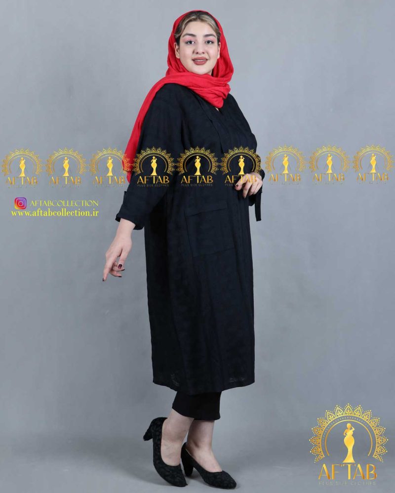 مانتو کتیبه سگک دار سایزبزرگ رنگ مشکی مانتو کتیبه سگک دار سایزبزرگ رنگ مشکی