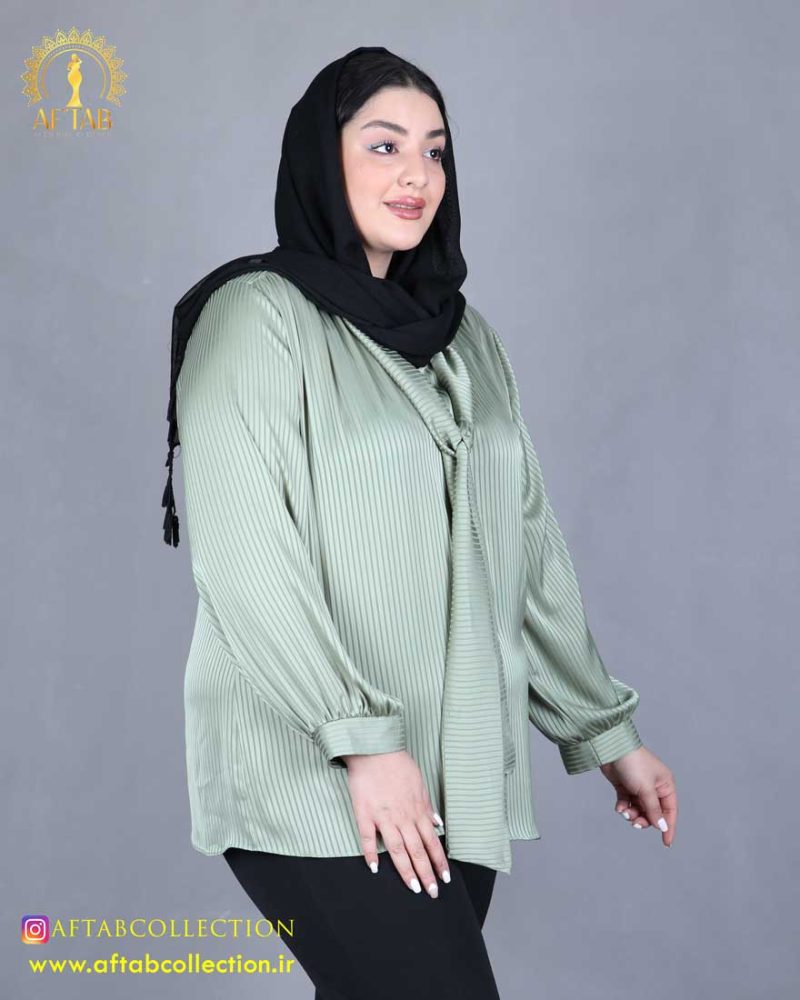 شومیز یقه کراواتی راه راه سایزبزرگ نما نزدیک