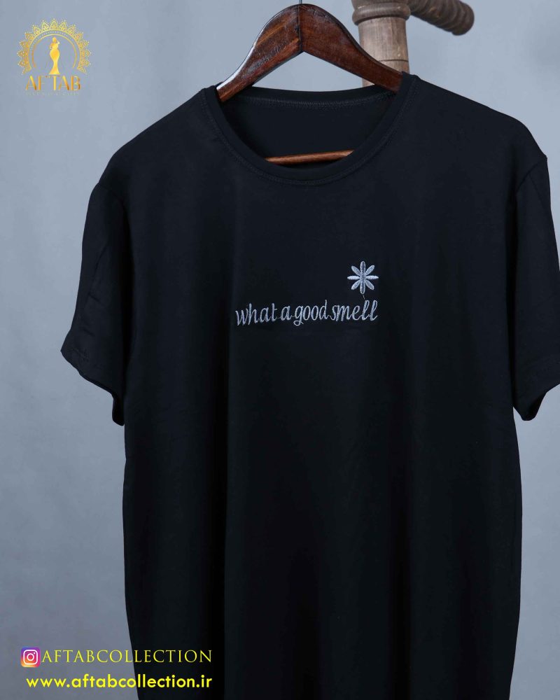 تیشرت گلدوزی مشکی سایزبزرگ تیشرت گلدوزی مشکی سایزبزرگ