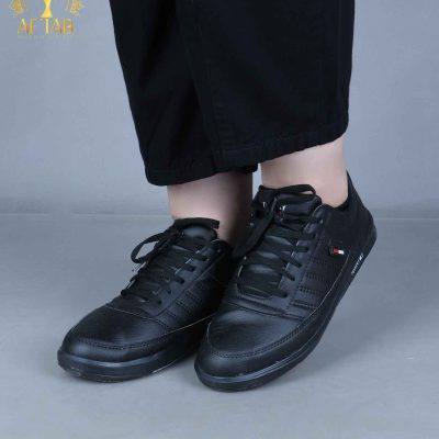 کفش اسپرت ساده پابزرگ