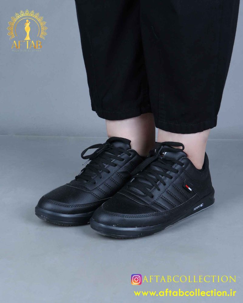 کفش اسپرت ساده پابزرگ