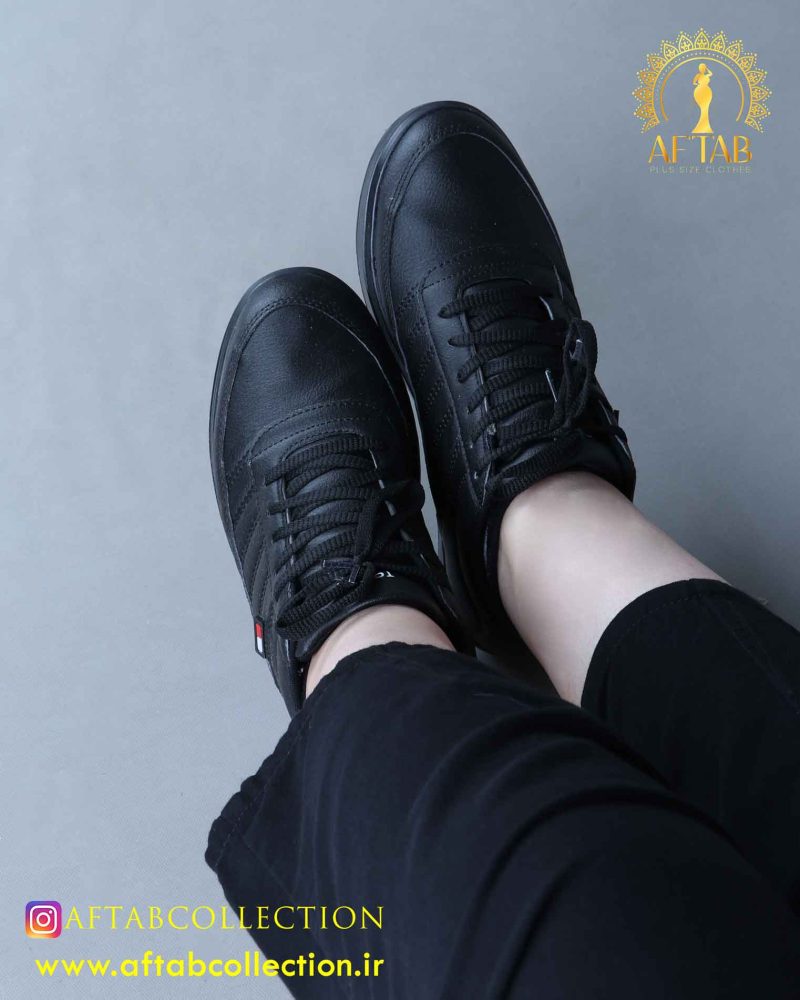 کفش اسپرت ساده پابزرگ