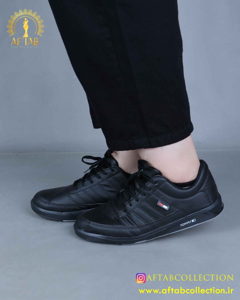 کفش اسپرت ساده پابزرگ